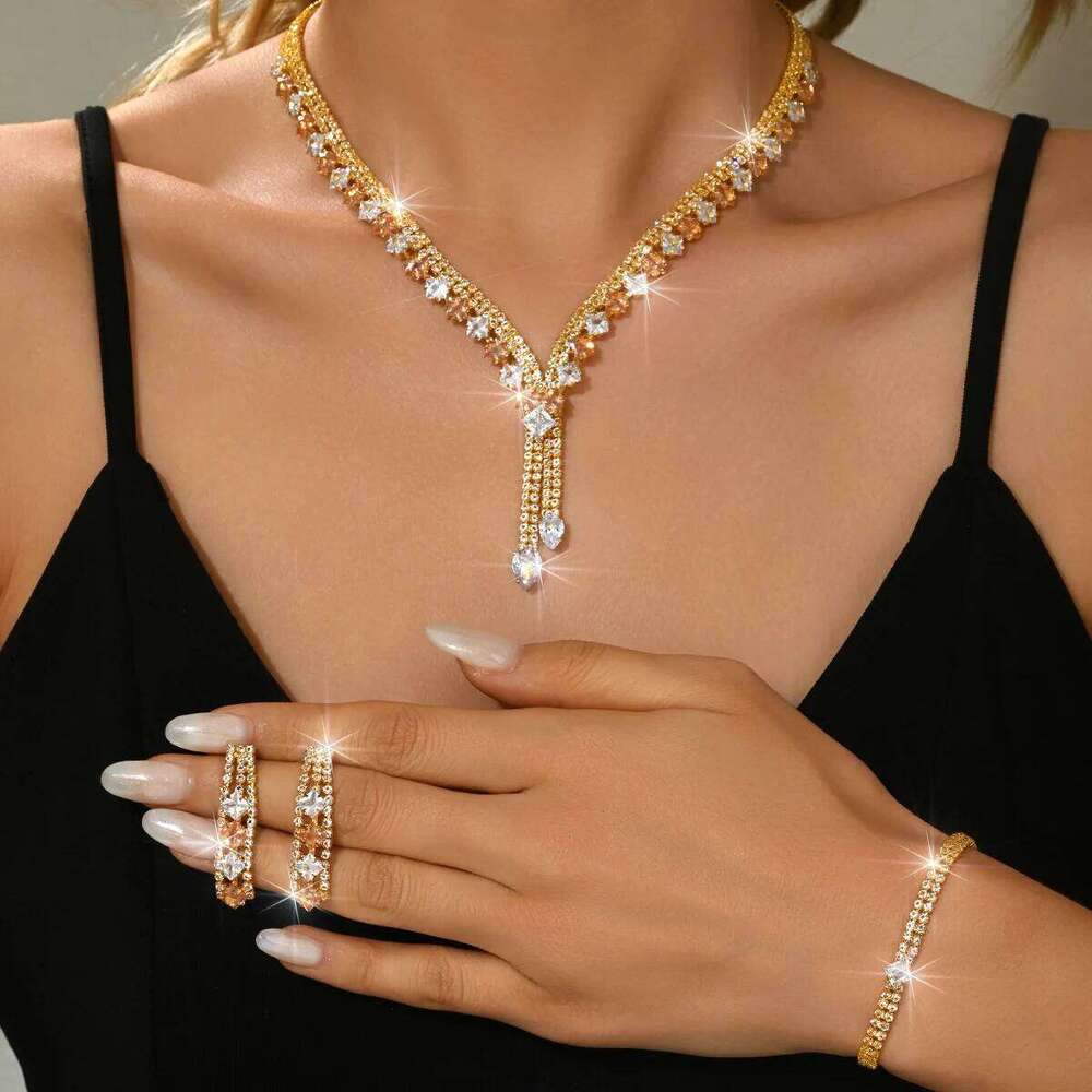 Simple and elegant, high-quality gold necklace, earrings, bracelet, ring, four piece set. New products are selling well Z260313