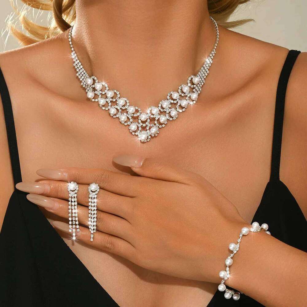 Vintage Pearl Rhinestone Jewelry Set Women's Necklace Earrings Bracelet 3Pcs Choker Party Wedding Formal Accessories Z260313