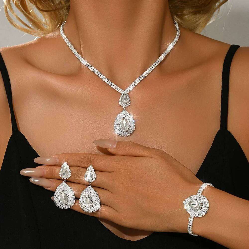 Environmentally friendly, high-quality, stylish new sparkling multi-color necklace, earring, and bracelet three piece set Z260313