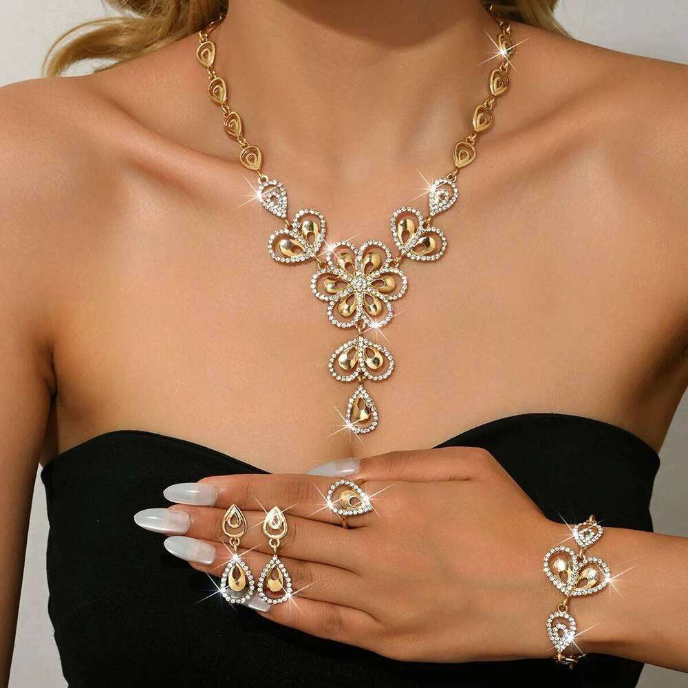 European American new jewelry, original and innovative foreign trade, flower with diamonds, four piece set for women Z260313