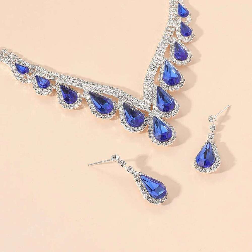 Ladies' light luxury style geometric water droplet set necklace, earrings, daily wear holiday gifts Z260313