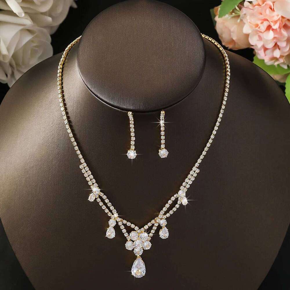 Women's fashionable waterdrop flower set, light luxury style high-end accessory Z260313