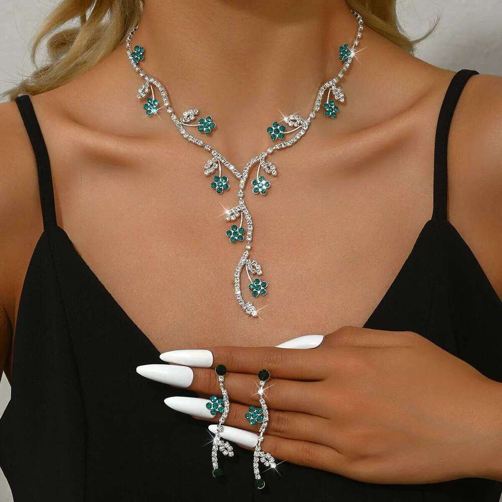 Fashionable flower inlaid rhinestone necklace jewelry set, design sense, temperament, wedding accessories Z260313