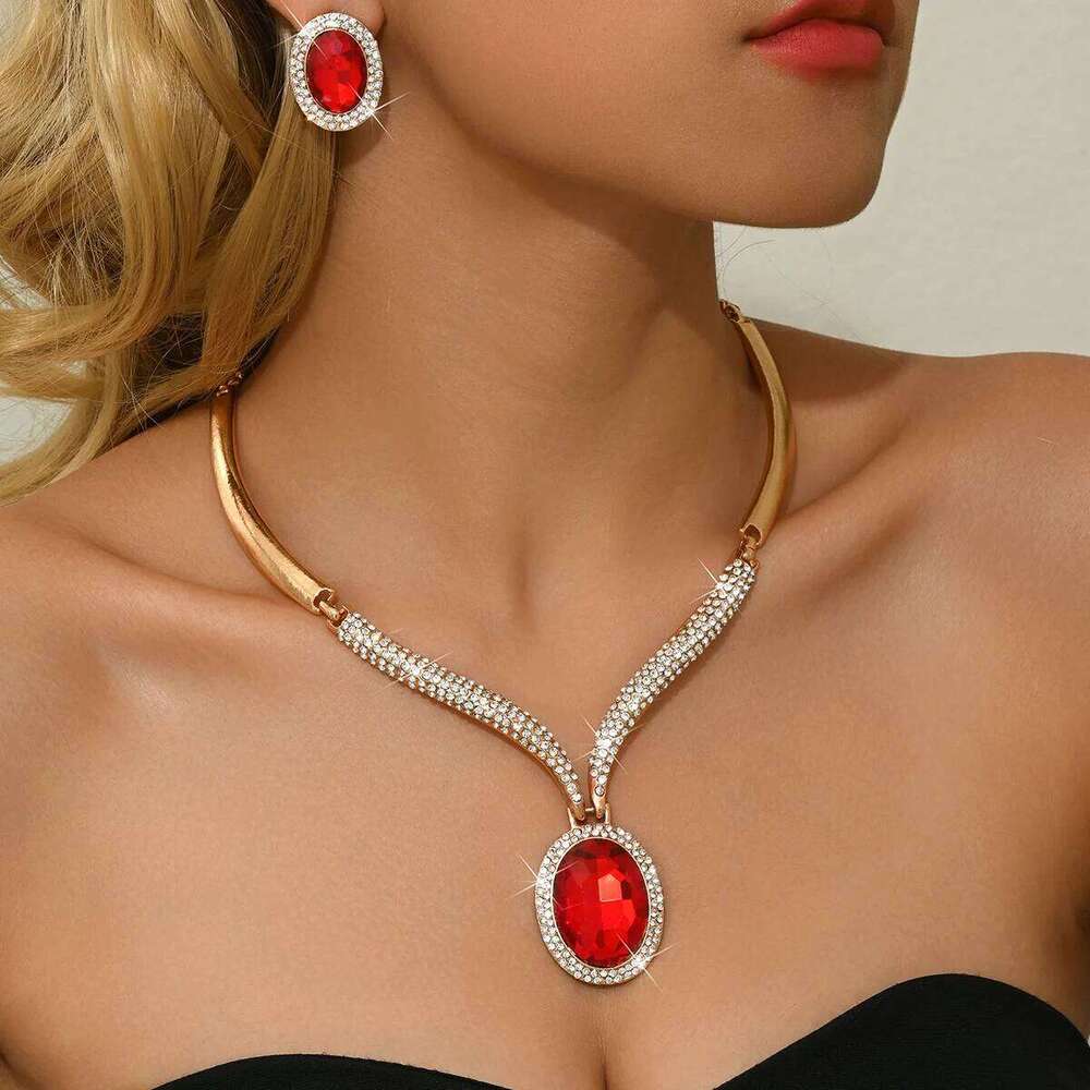 Cross border dress jewelry direct sales, European and American necklace earrings two-piece set, flower bride retro high-end set Z260313