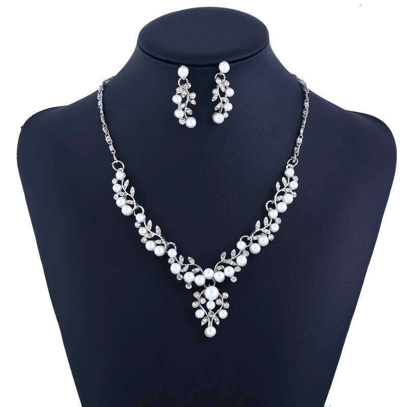 Luxury Pearls Bridal for Women Choker Necklace Sets Party Prom Wedding Bride Jewelry Set Accessories Z260313