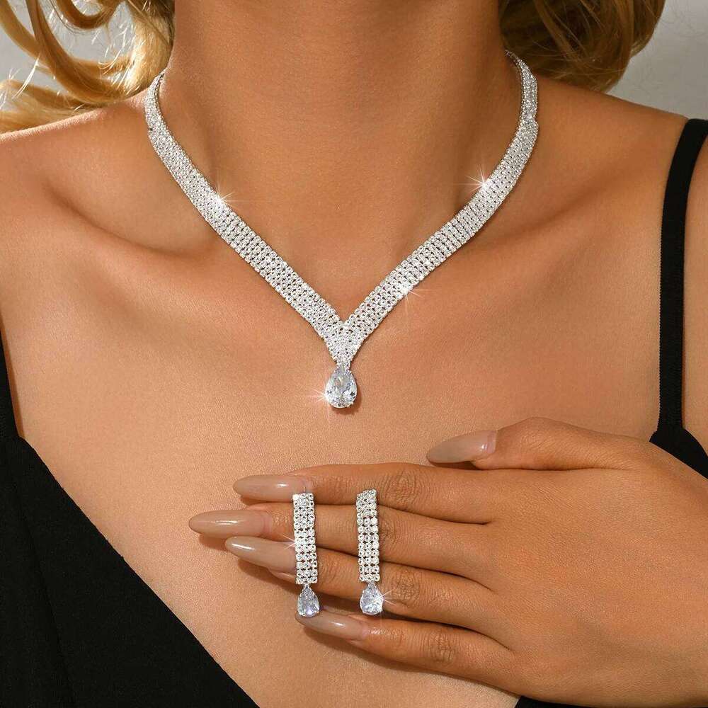 Trendy retro personalized design necklace earring set, wedding dress, evening gown, socialite style, versatile accessories Z260313