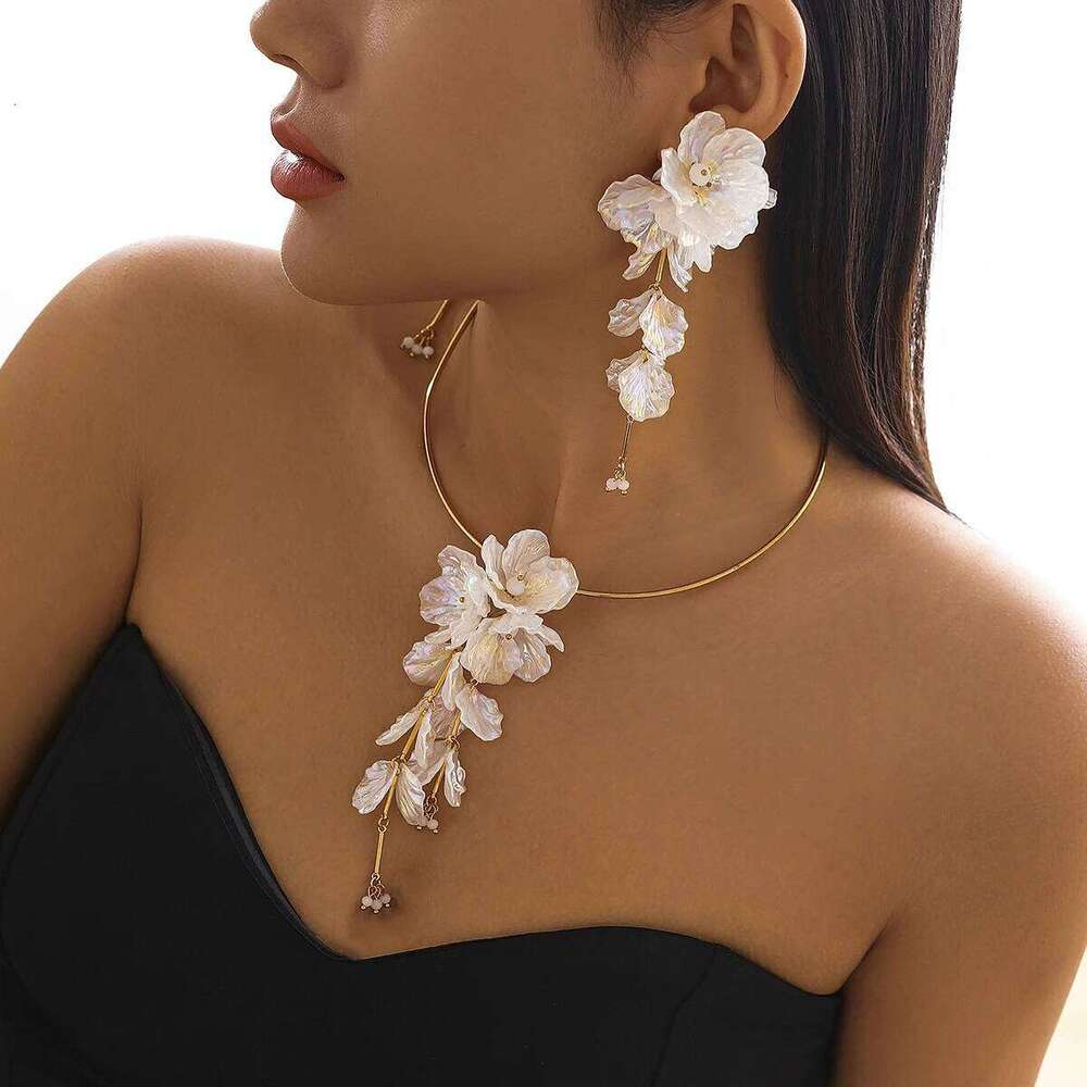 KunJoe Trend Plastic 3D Flower for Women Petal Long Tassels Necklace Earrings Set Luxury Wedding Jewelry Z260313