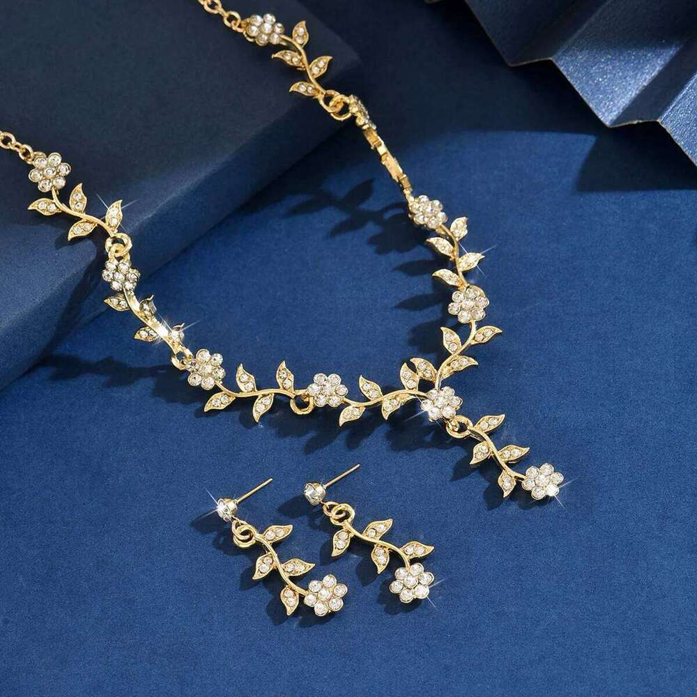 Ladies' Fashion Flower Leaf Necklace Earrings Jewelry Set Suitable for Wedding, Party, Festival Gifts Z260313