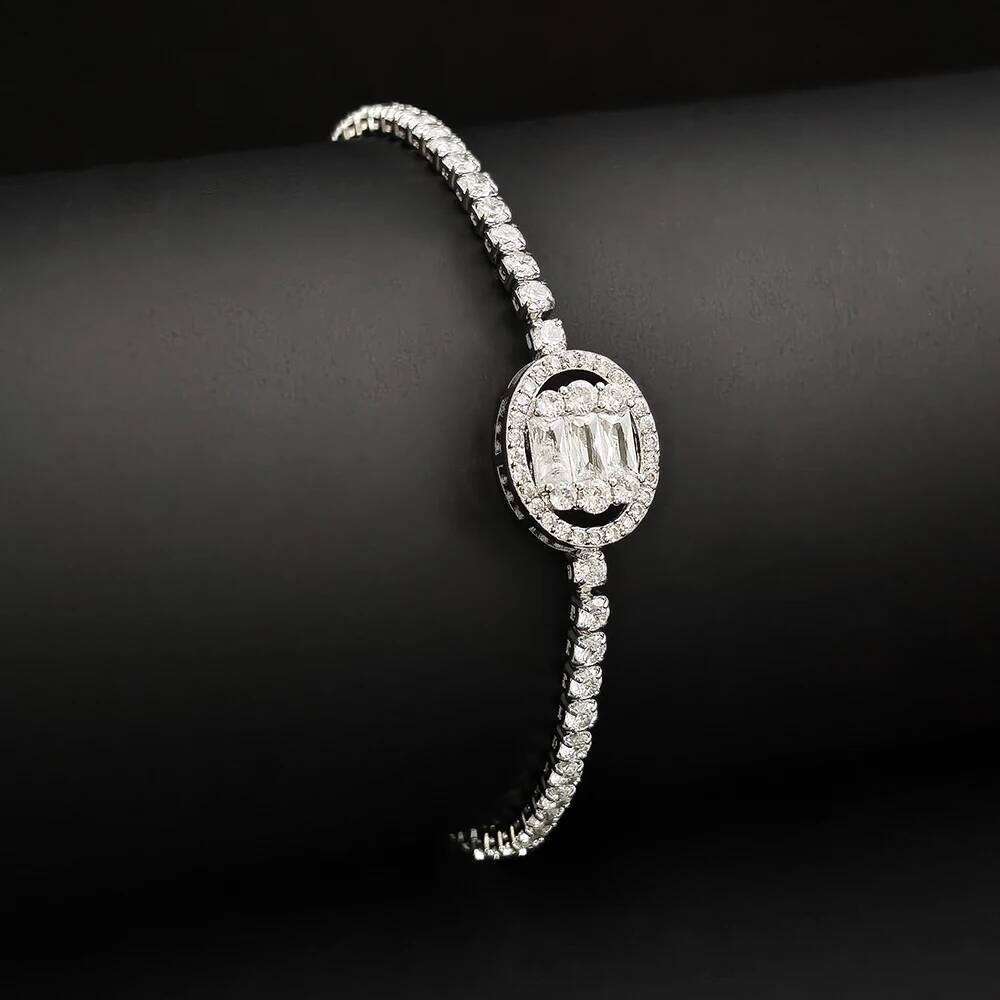 Moonso Arrival Trendy Silver Color Oval Bracelet Bangle for Women Anniversary Gift Free Shipping Items S8248 Z260313