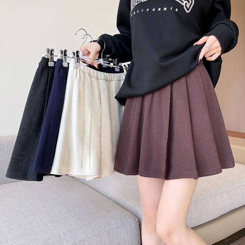 Women Elastic Waist Short Pleated Autumn Winter Solid Color Warm Woolen A-Line Skirts Korean Simple Mini Skirt for Woman Z260314