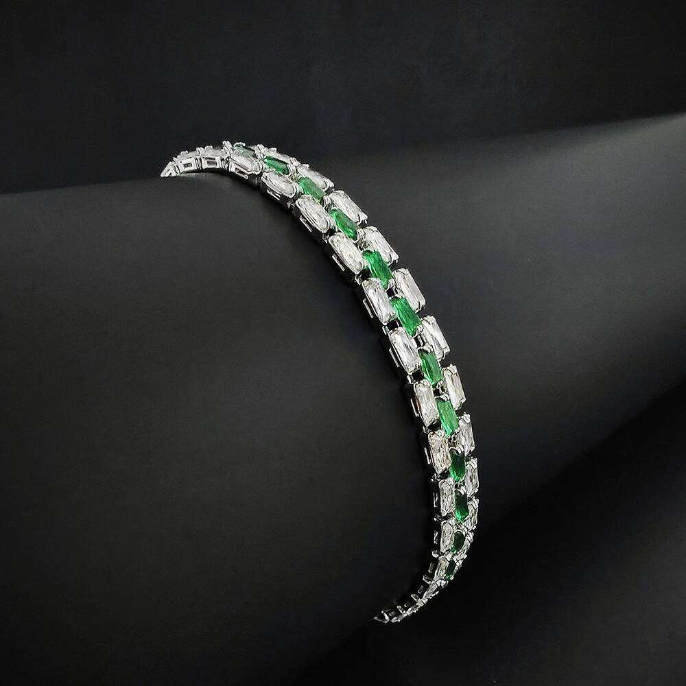 2023 New Arrival Unique Design Green Chain Bracelet Bangle for Women Christmas Gift Jewelry S8254 Z260313