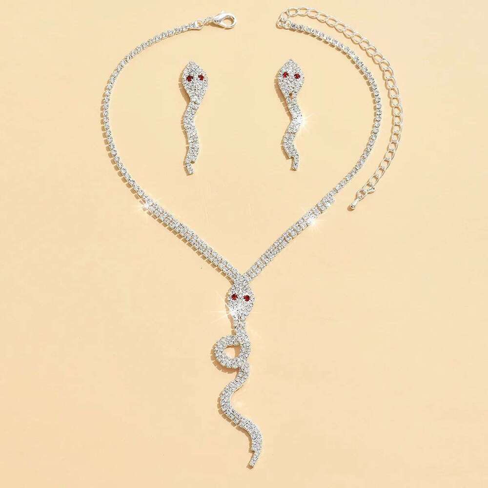 Women's fashion claw chain series design earrings, necklaces, sets, light luxury style high-end jewelry sets Z260313