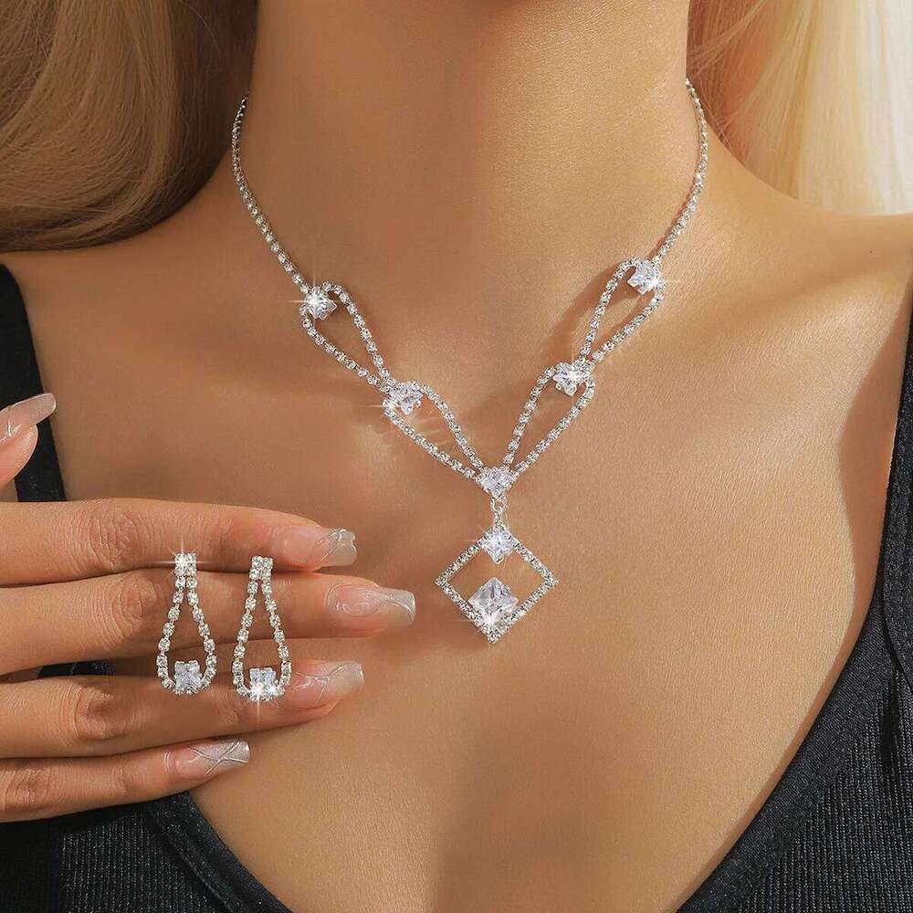 Shiny Crystal Jewelry Women Silver Plated Cubic Zirconia Necklace Earrings Set Party Wedding Bridal Evening Accessories Z260313
