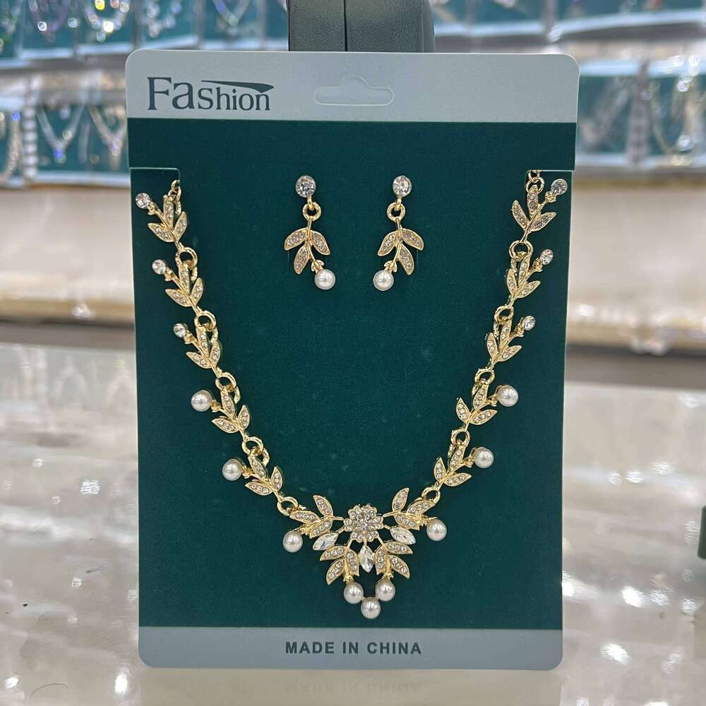 3PC Women's Fashion Rhinestone Imitation Pearl Flower Necklace Earring Set Suitable for Wedding, Party, Festival Gift -6822 Z260313