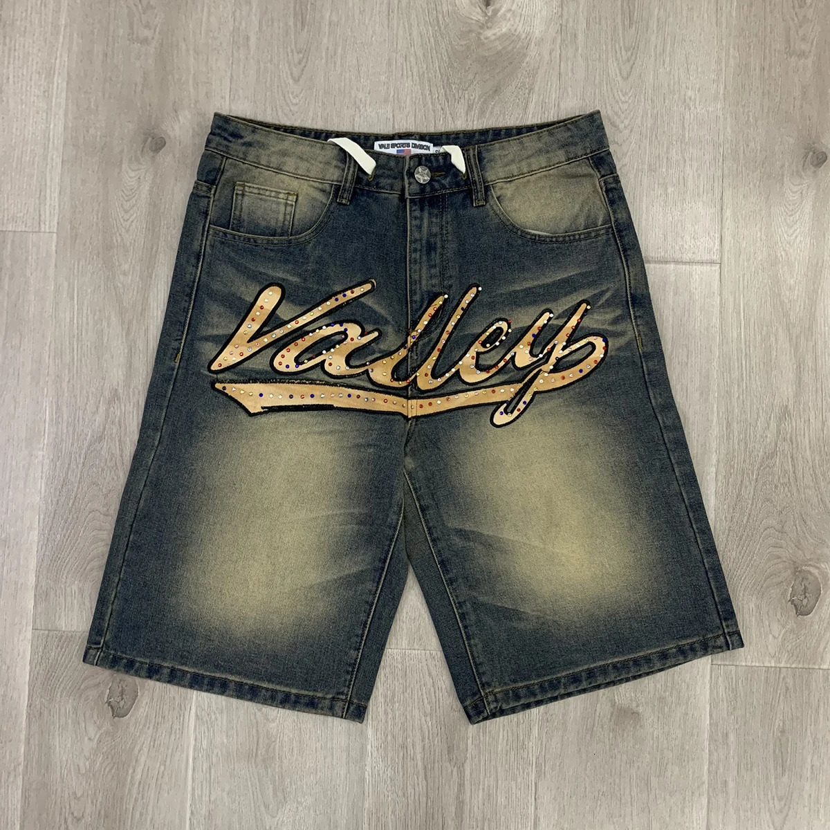 Full Rhinestone Shinning Black Baggy Jeans Shorts for Men Letter Embroidery Brilliant Diamond Loose Denim Knee Length Pants 260311