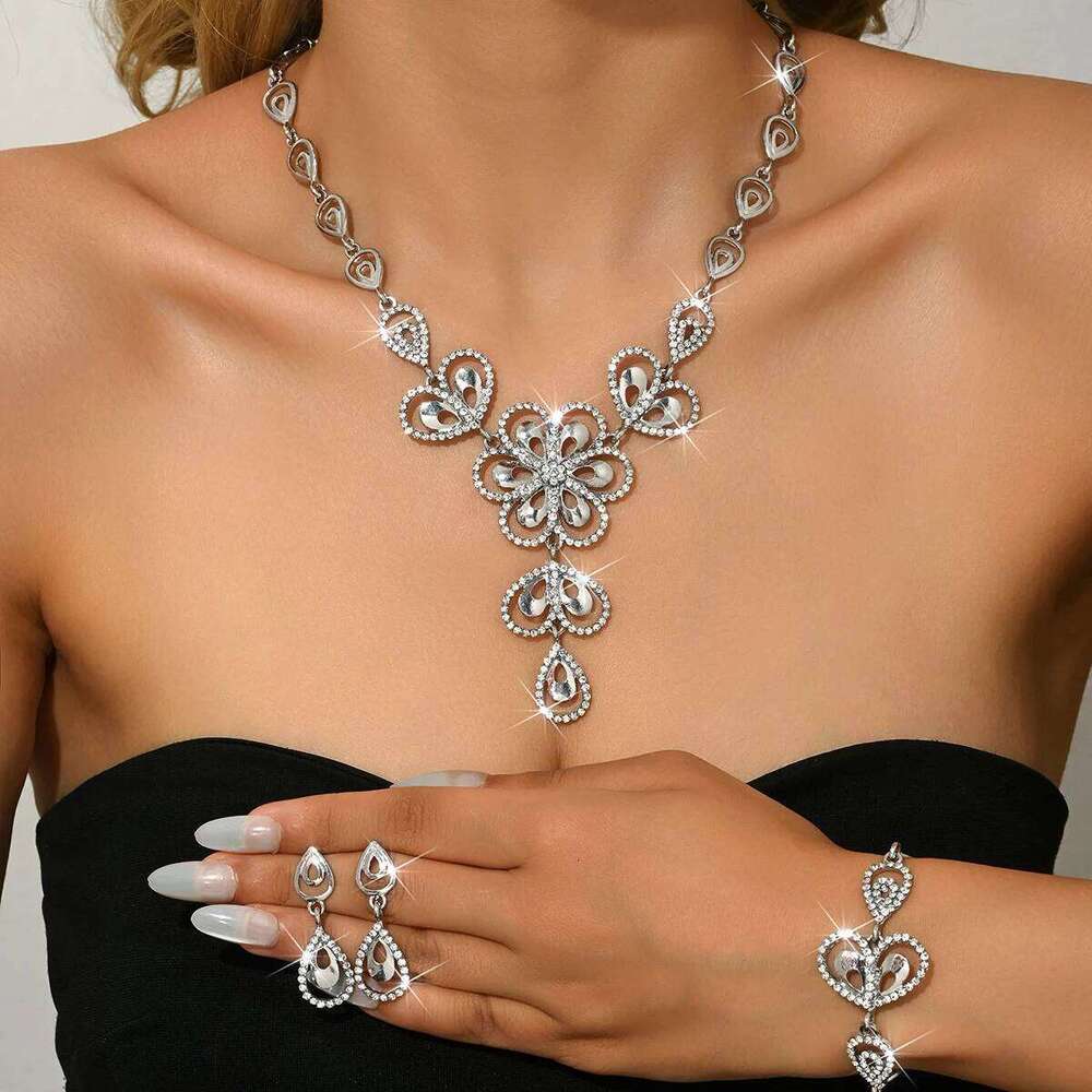 New European and American style jewelry wholesale original flower studded diamond wedding necklace three piece set for women Z260313