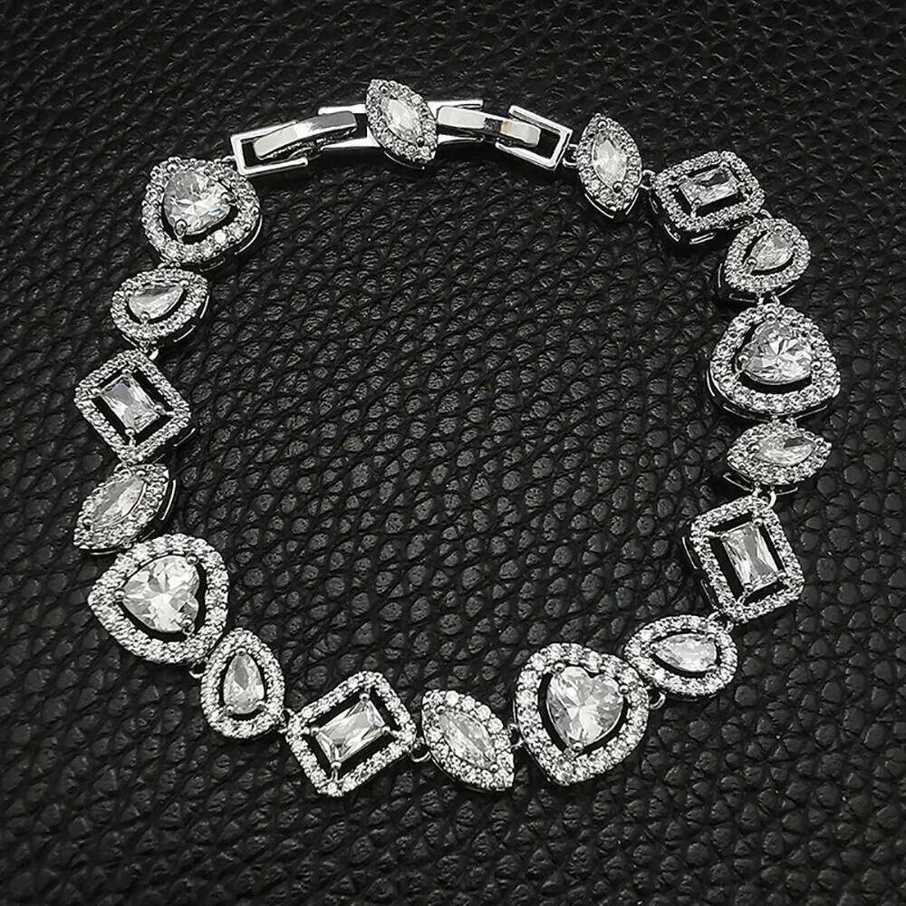 2023 New Luxury Pear Heart silver color on hand Bracelet Bangle For Women Anniversary Gift Jewelry Bulk Sell S6060 Z260313