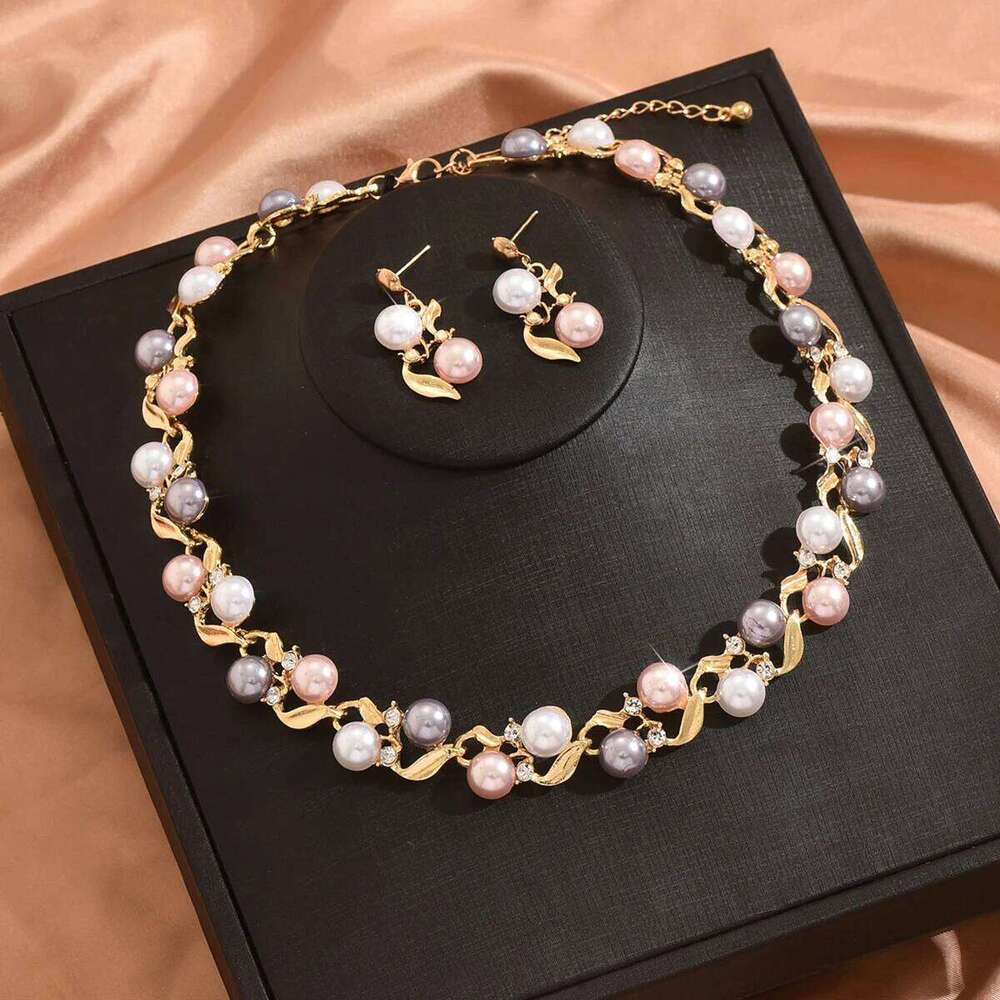 Elegant Faux Pearl Necklace Earrings Set Women Perfect for Parties Weddings Holidays Casual Style Zinc Alloy Jewelry Kit Z260313