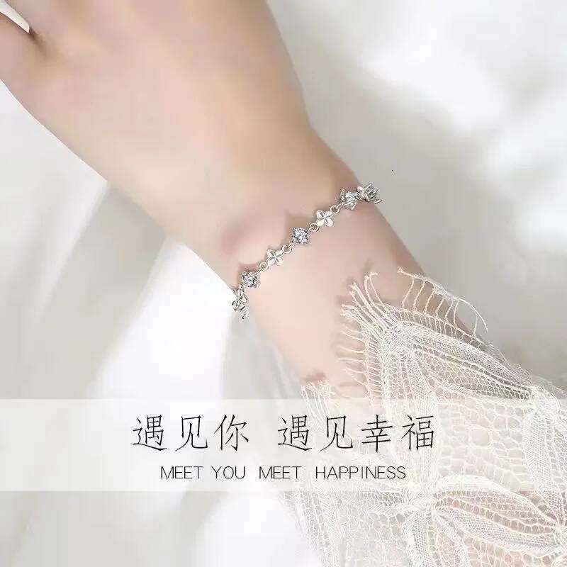 925 Sterling Silver Leaf Shaped Bracelet for Women Vintage Korean Shiny White Crystal Adjustable Bracelets Party Jewelry Z260313