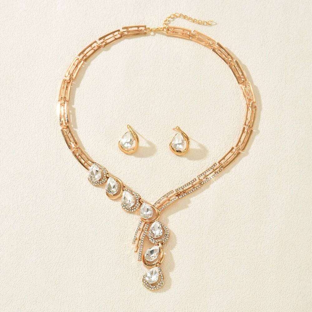 Elegant cross-border e-commerce new product INS high-end heavy industry earrings necklace two-piece set Z260313