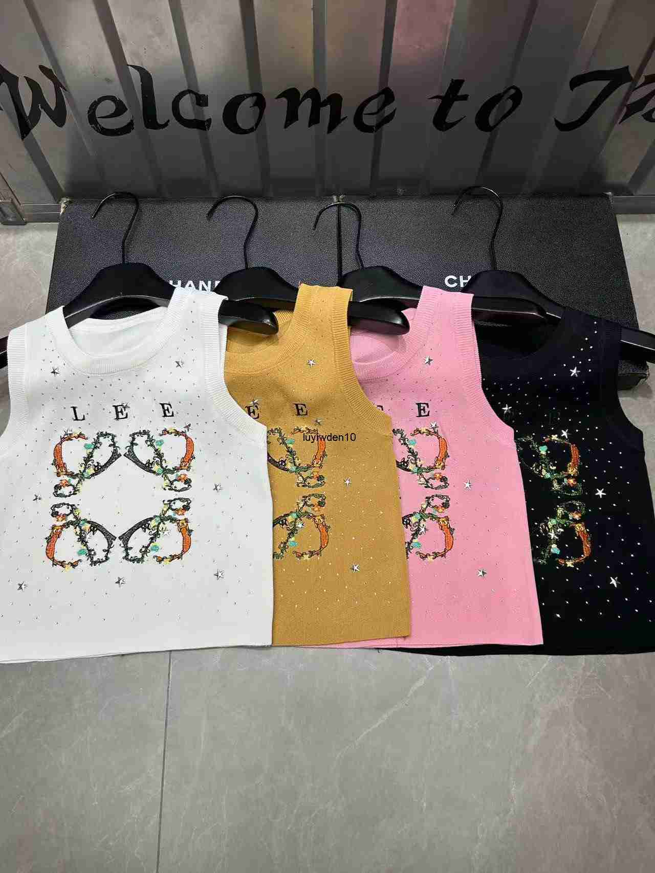 Women's T-Shirt Womens Tanks Camis Summer fashion tank top women female knitted designer vest sexy embroidery inlaid diamond vest ventilation woven top
