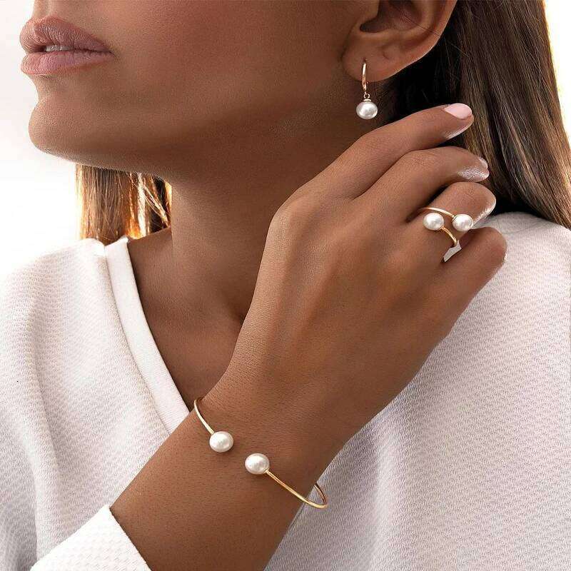 4Pcs/Set Simple Pearl Earrings Ring Bangle for Women Vintage Exquisite Gold Color Set Female Wedding Party Jewelry Gifts Z260313