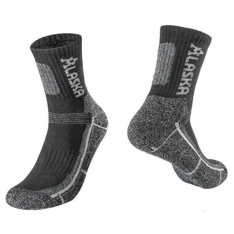 3 Pairs Set Winter Professional Sports Sock Outdoor Keep Warm Cycling Running Hiking Skiing Thermal Spring Men Crew Socks Z260314