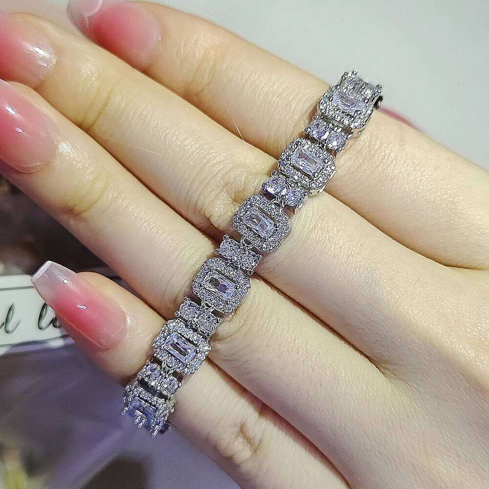 New Fashion Rectangle Silver Color on Hand Bracelet Bangle for Women Valentine's Day gift Jewelry Wholesale S8070 Z260313