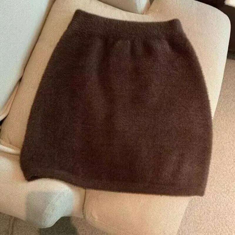 2023 Autumn Winter Elastic High Waist Velvet Knitted Skirts Women Mini Female White Black Short Ladies Bodycon Skirt Z260314