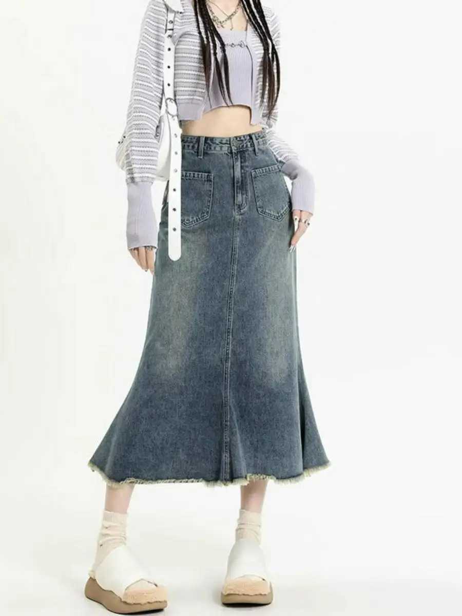 Womens Tailored Denim Skirt High Waist Midi A-Line Skirts with Frayed Hem Loose Hips Covering Body f-length Jeans Skirt M260314