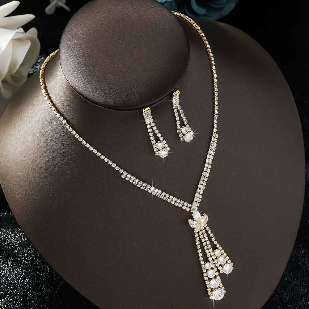 3PC Women's Fashion Design Lotus Geometric Necklace Earrings Jewelry Set Suitable for Wedding Parties and Festival Gifts Z260313