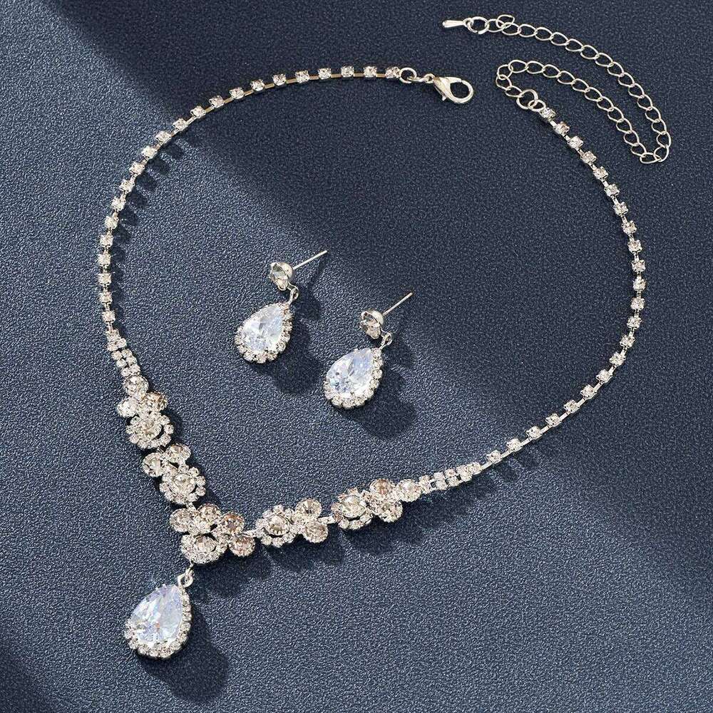 Ladies' fashionable design necklace earrings jewelry set suitable for weddings, gatherings, holidays, gifts Z260313