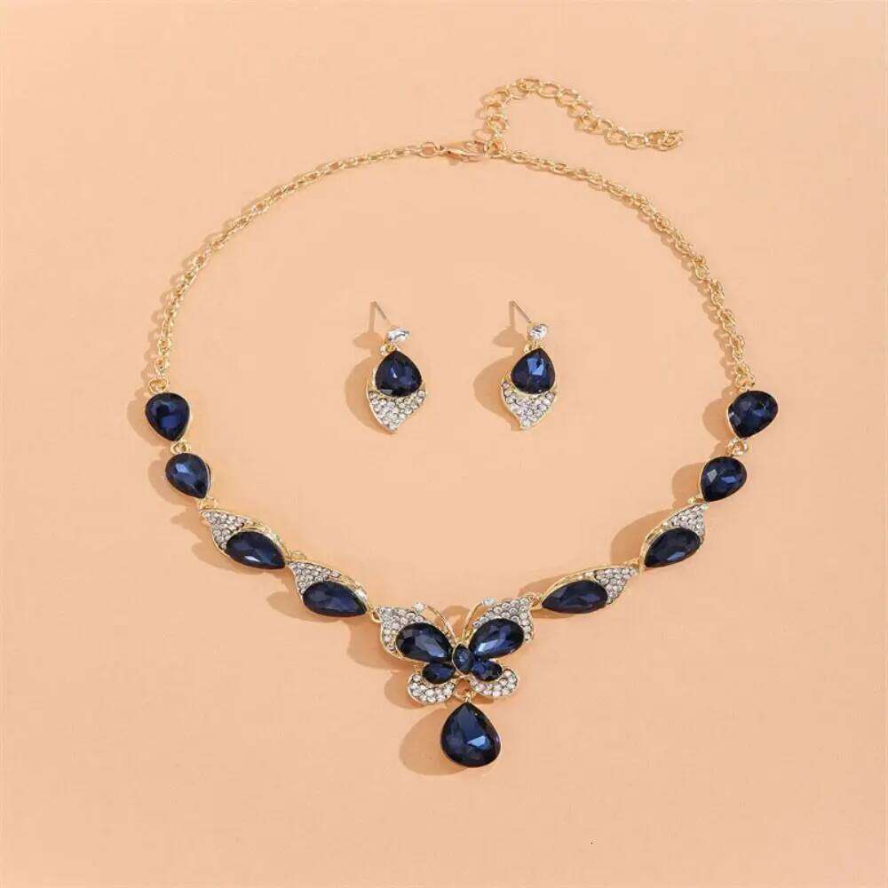 Crystal Shining Exquisite Earrings Necklace Set Luxury Bracelet Rhinestone Butterfly Jewelry Banquet Z260313