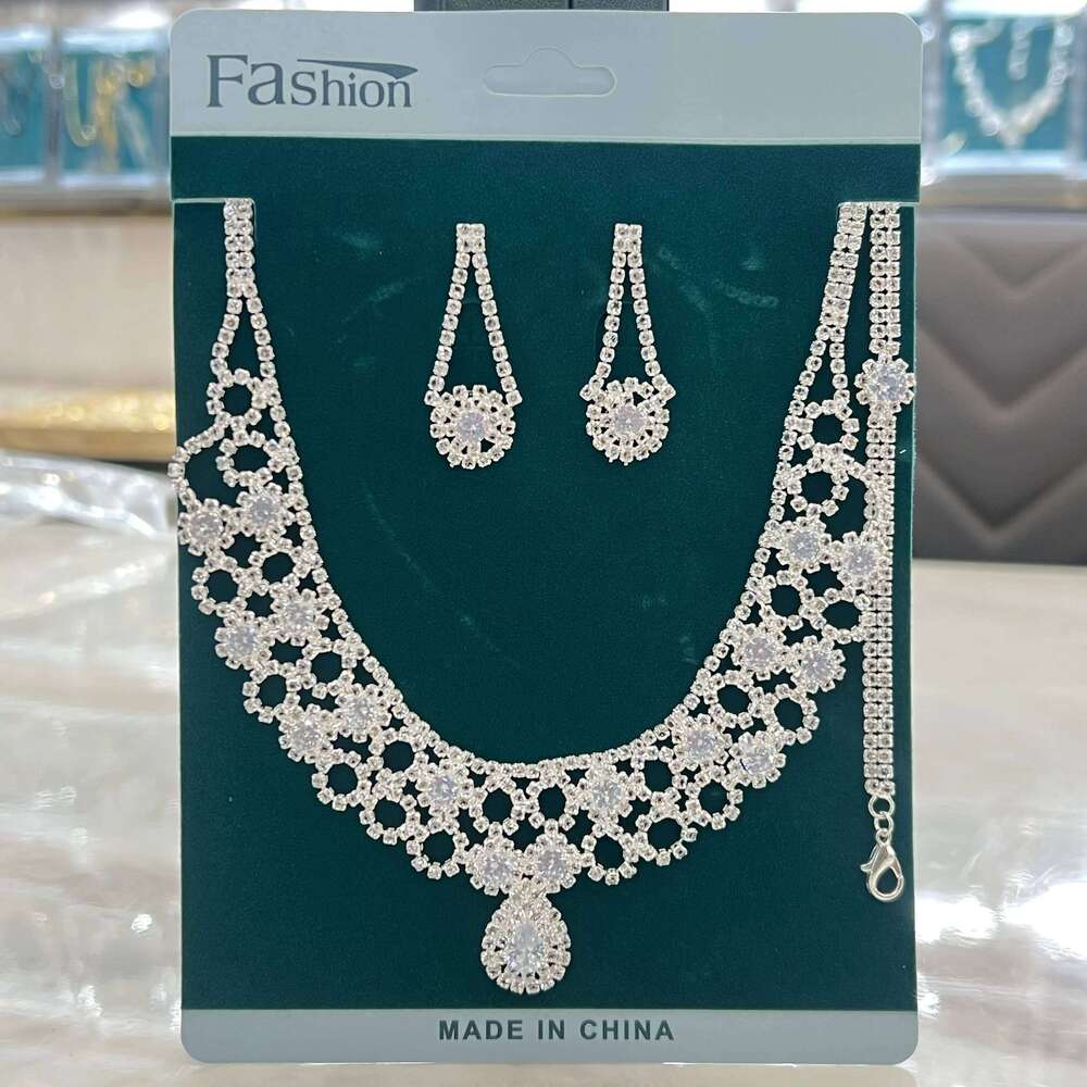 Women's Fashion Design Claw Water Drop Jewelry Set Light Luxury Style High End Wedding Banquet Party Holiday Gift Z260313