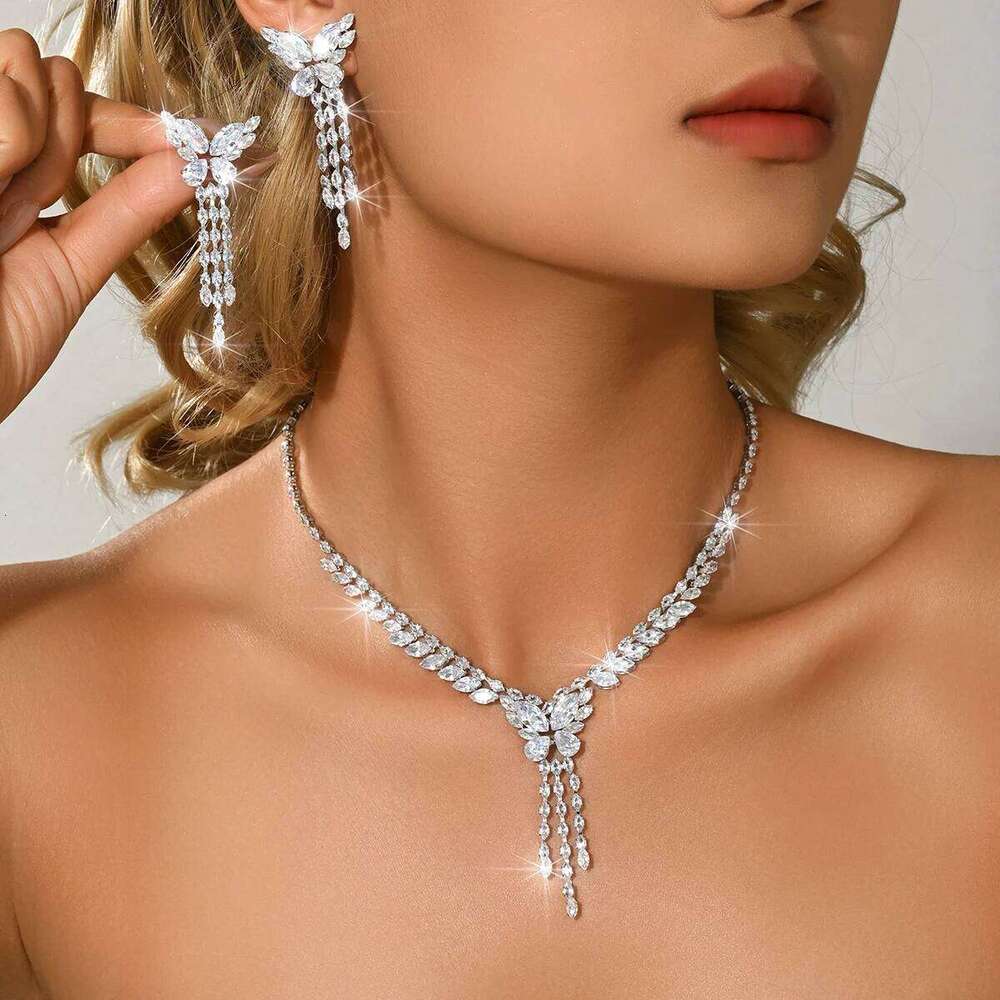 European and American new exquisite socialite style necklace earrings in multiple colors two-piece set Z260313