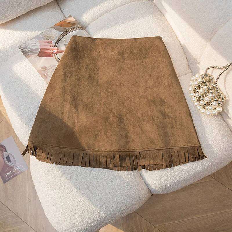 American Retro Asymmetry Suede Short Tassels Autumn Winter Vintage Bohemian A-Line Skirt With Rivet Z260314
