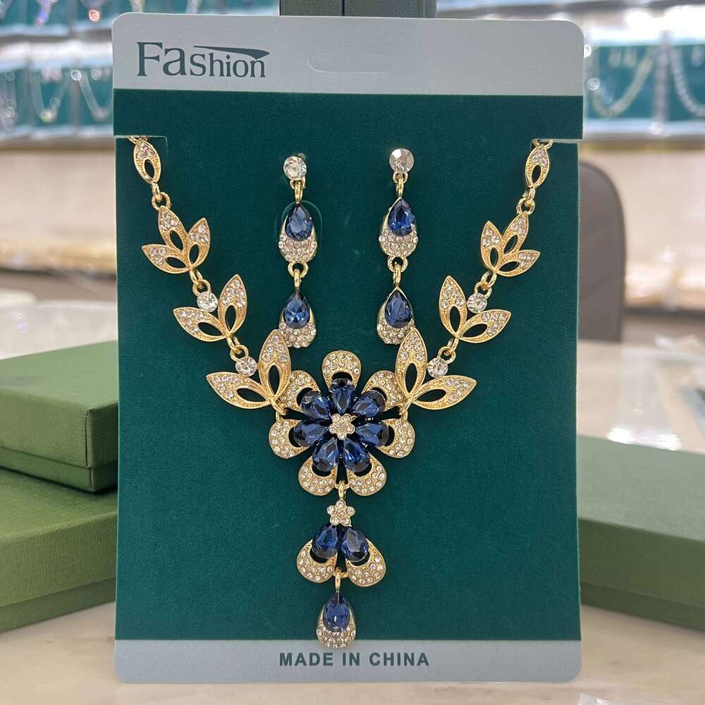 3PC Women's Fashion Flower Series Necklace Earrings Jewelry Set Suitable for Wedding, Party, Festival Gifts Z260313