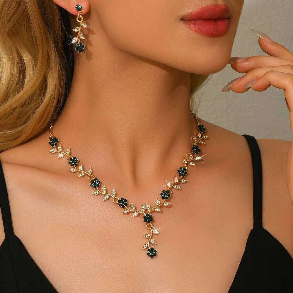 Ladies' Fashion Flower Leaf Necklace Earrings Jewelry Set Suitable for Wedding, Party, Festival Gifts Z260313