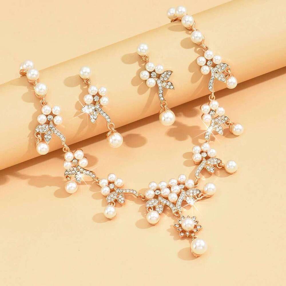 3PC Women's Fashion Imitation Pearl Design Necklace Earrings Jewelry Set Geometric Light Luxury Style Holiday Gift Z260313
