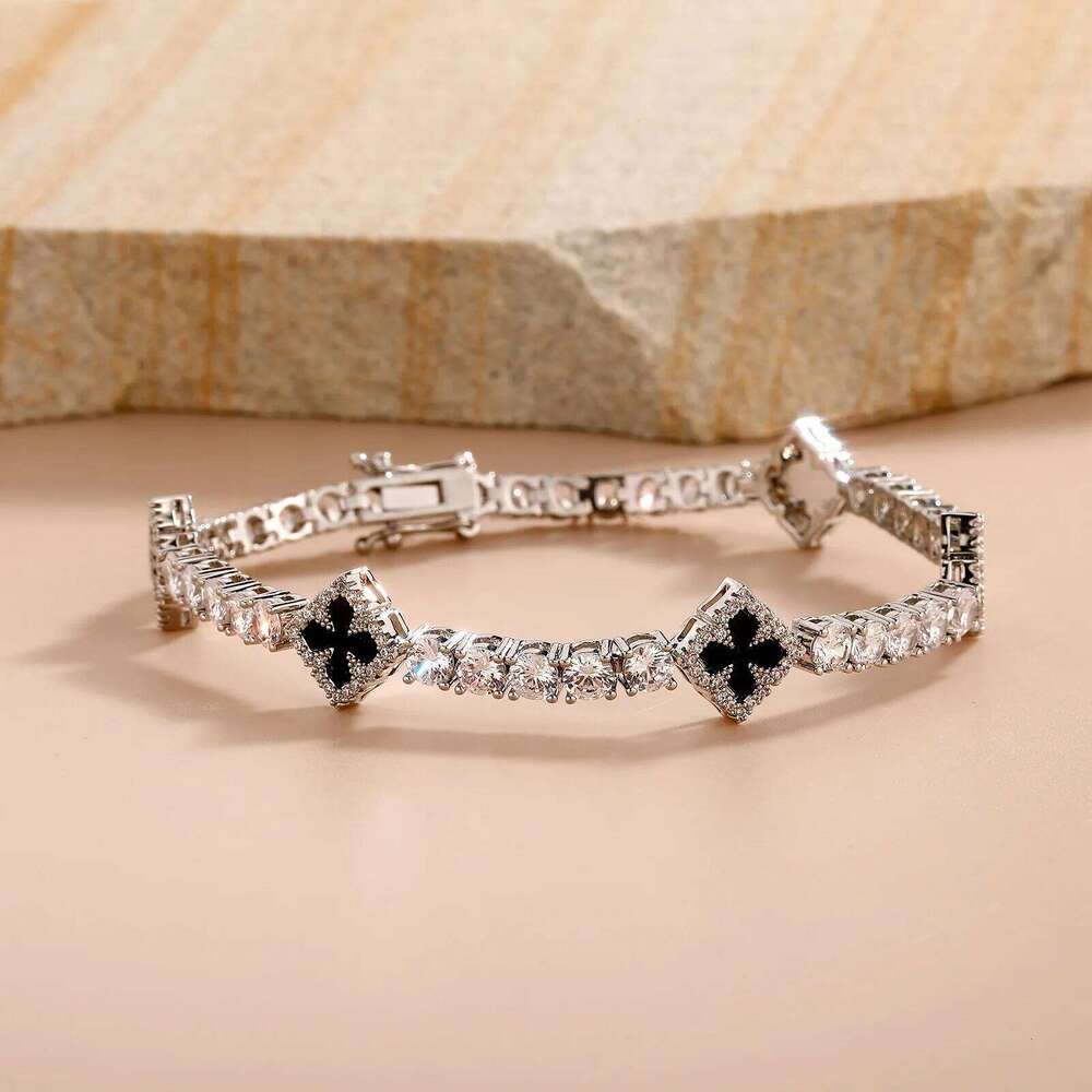 TOPGRILLZ Iced Out Charm Lucky Clover 4mm Tennis Bracelet Black Drip Oil Micro Paved Cubic Zircon Chain For Men Women Jewelry Z260313