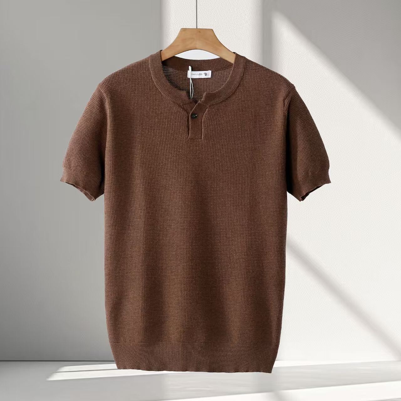 Light Luxury Men's Clothing Designer Designer T-shirt Hoodie Men's Polo Henley Collar Knitted Ice Silk Short Sleeve Men's Trendy Highend Base Shirt