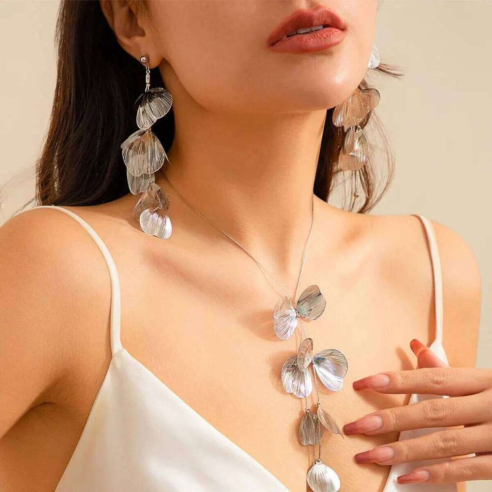 Elegant Ginkgo Leaf Pendant Earrings Necklace Set for Women Romantic Bridal Tassel Jewelry Party Accessory Z260313