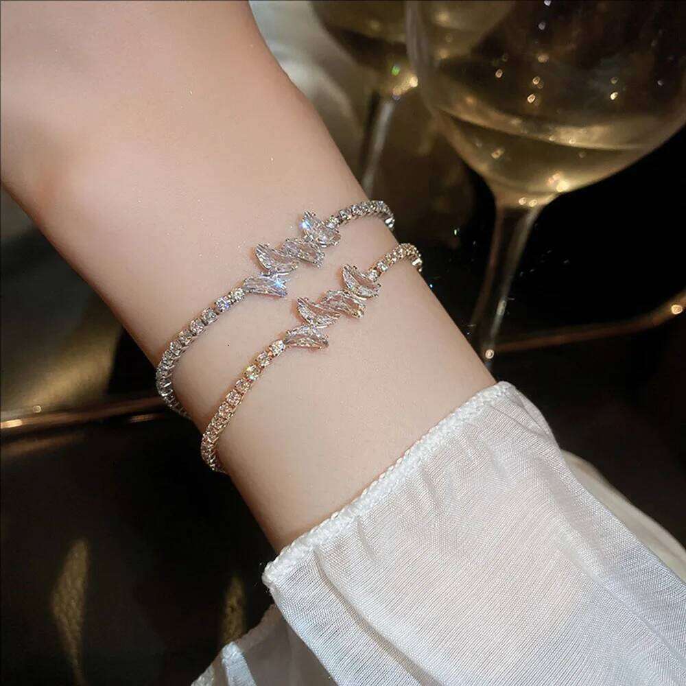 Zircon Butterfly Pull-out Bracelets Niche And Light Luxury Fashion Wristband High-end Touch New Jewelry For Women Z260313