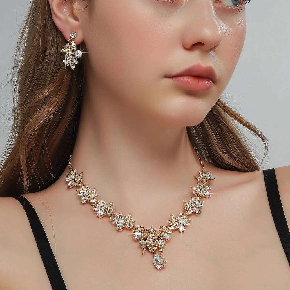 Ladies' Sparkling Flower Necklace, Earrings, Jewelry Set, Suitable for Wedding, Party, Festival Gifts Z260313