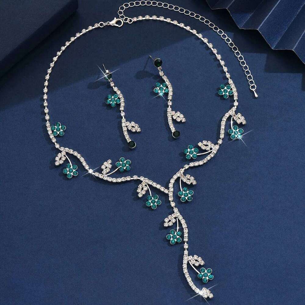 Fashionable flower inlaid rhinestone necklace jewelry set, design sense, temperament, wedding accessories Z260313