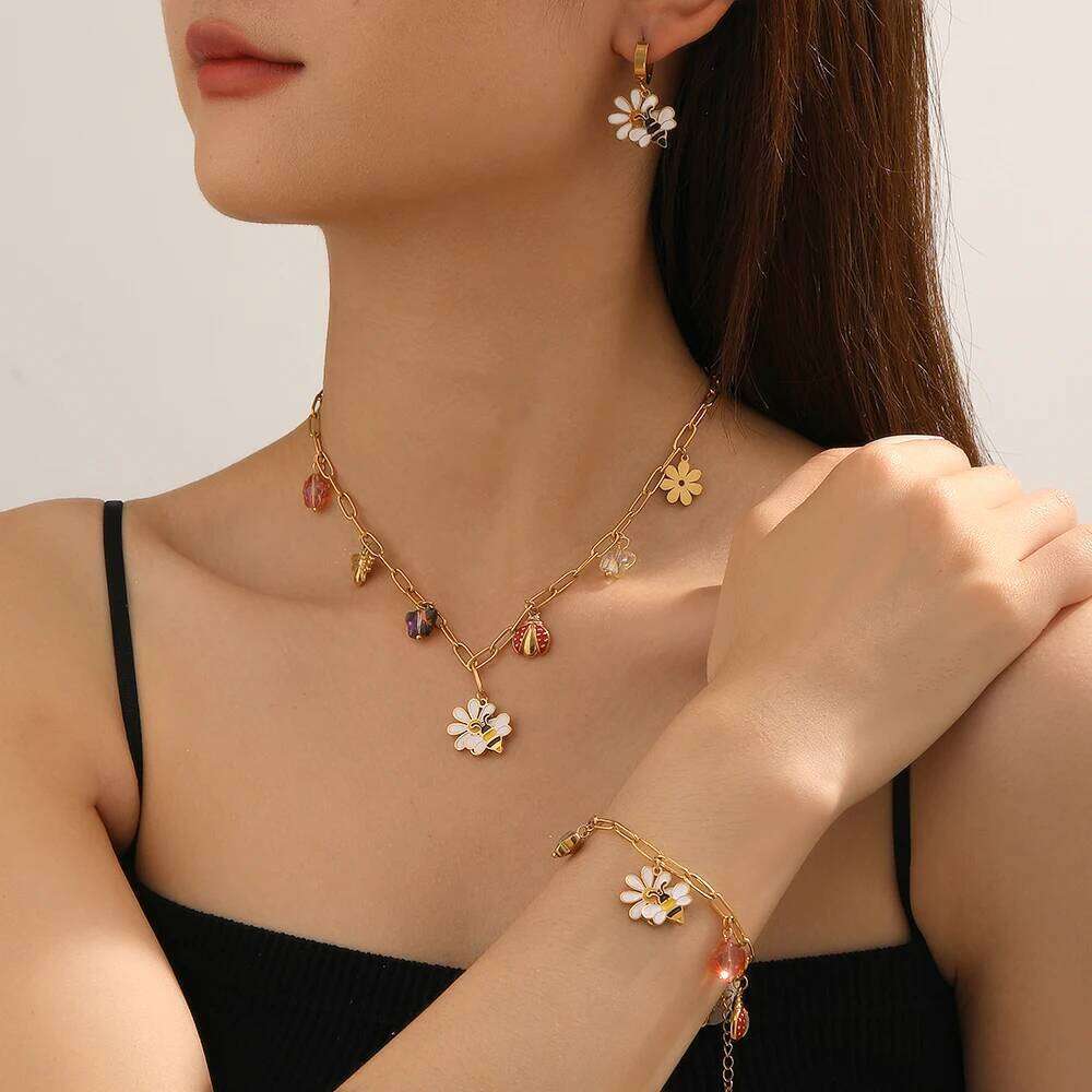 DIEYURO 316L Stainless Steel Bee Flowers Ladybug Butterfly Necklace Bracelet Earrings Set Lady New Fashion Waterproof Jewelry Z260313