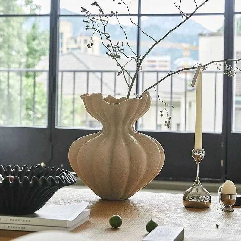 French Ceramic Vase Minimalist Floral Vessel Table Centerpiece Home Decor For Women Gift For Anniversary Birthday Y260314