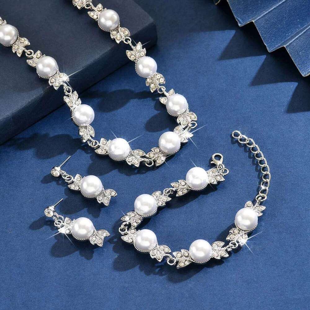 Cross border dress jewelry pearl three piece for European and American brides, retro high-end design set Z260313