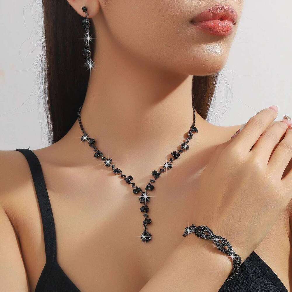 Black Crystal Jewelry Set Necklace Earrings Bracelet Sparkling Pendant Silver-Plated Accessories for Evening Party Prom Wedding Z260313