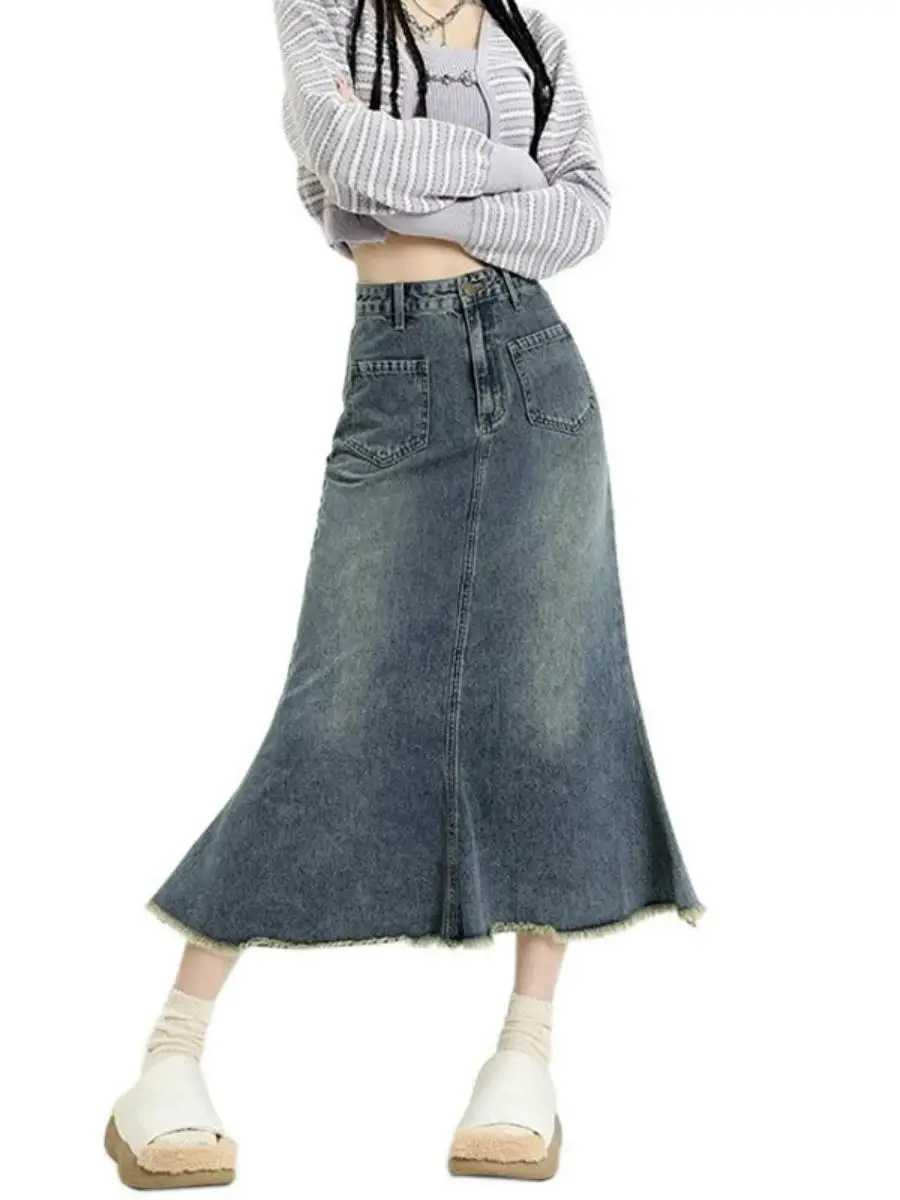 Womens Tailored Denim Skirt High Waist Midi A-Line Skirts with Frayed Hem Loose Hips Covering Body f-length Jeans Skirt M260314